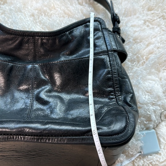 Frye black leather shoulder bag - Picture 15 of 17